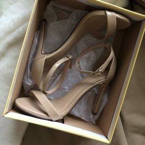 nude heels